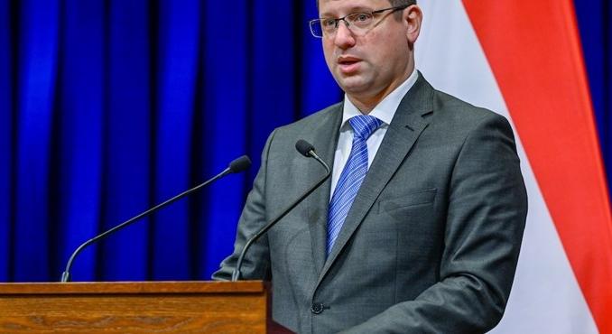 Kormányinfó: továbbra sem világos, mit takar a „keresztény kultúrán alapuló” óvodai nevelés