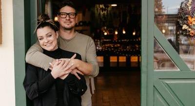 A régi malomépületben nyílt Malom Cukrászda a reggelik és a házias sütik mellett a veresegyháziak találkozóhelye is