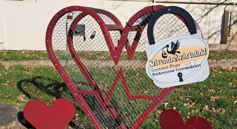 Szívecske a ráckeresztúri gyerekeknek