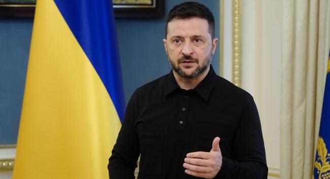 Zelenszkij azt állítja, hogy a nyomozás kezdete óta nem volt kapcsolatban Mindiccsel