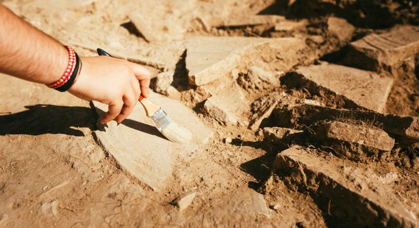 Igazi szenzáció: fény derülhet a Seuso-kincs rejtélyére - új ásatások indultak Szabadbattyánnál