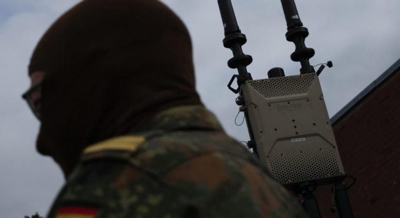 Kovács Zoltán: Döntöttek a németek, jöhet a kötelező sorkatonaság