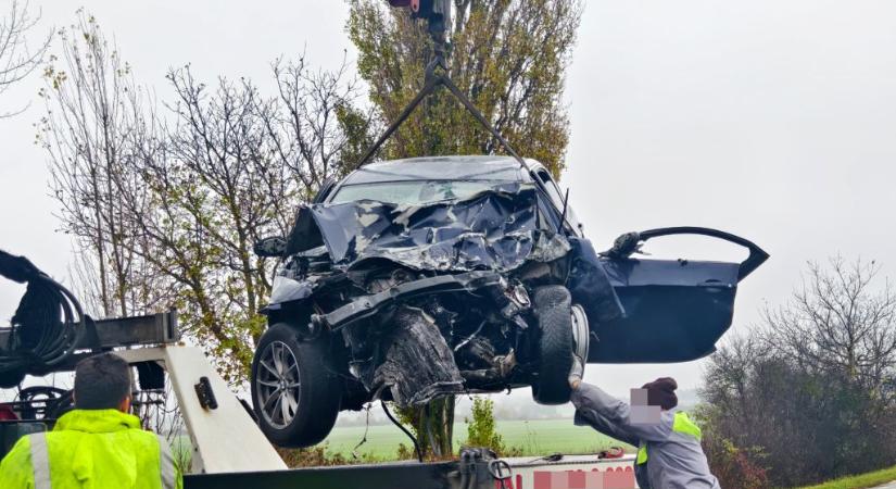 Autóbalesetben szörnyet halt egy férfi Duka közelében