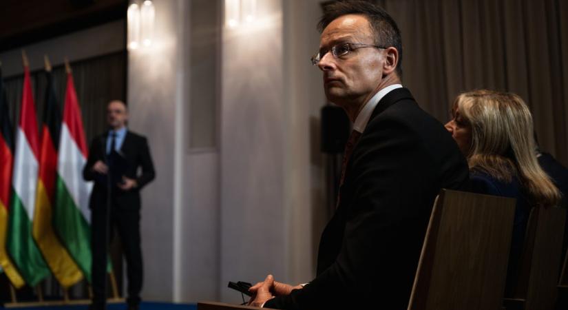 Szankciómentesség: Szijjártó Péter teljesen mást állít, mint az amerikai külügyminiszter