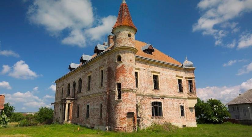 Felújítják a pribékfalvi Teleki-kastélyt – 2028-ban nyílhat meg a látogatók előtt