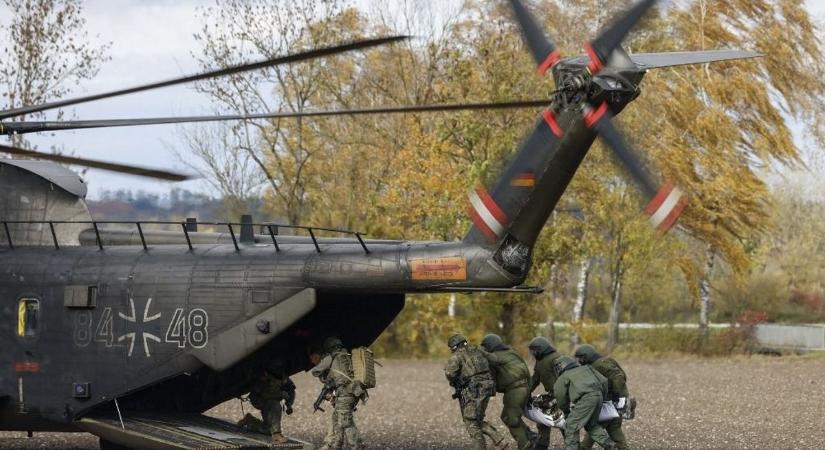 Németország arccal a háború felé fordul, berántják a 18 éveseket