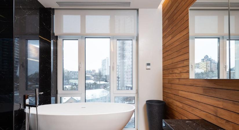 Elegancia és kényelem – hogyan ötvözzük a dizájnt a funkcionalitással a fürdőszobában?