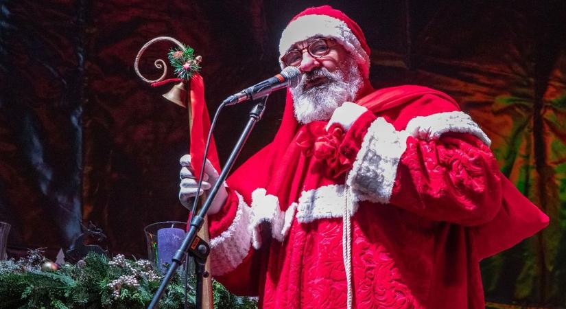 Mikulás, aki minden gyereknek mosolyt csal az arcára