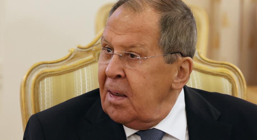 Állítólag Putyin lánya áll a Szergej Lavrov külügyminiszter megbuktatására irányuló kampány mögött