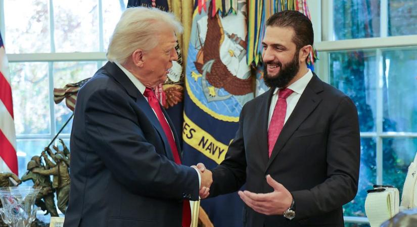 Trump befújta parfümmel a szíriai elnököt, majd megkérdezte, hány felesége van