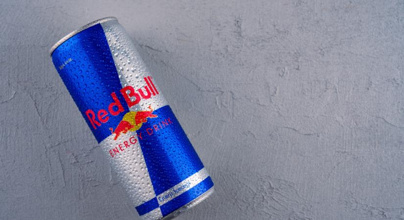 Nyakon csípték a Red Bull-t