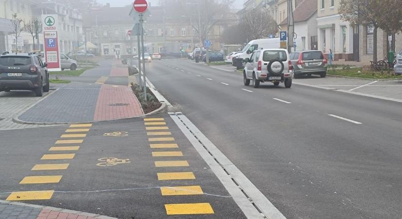 Utcafutásra hívják a csornaiakat, átadják a felújított Erzsébet királyné utcát, lesz áldás, beszédek és szalagátvágás