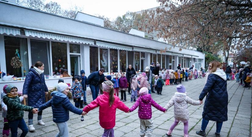 Lámpások fénye ragyogta be a délutánt, libát is könnyebben találtak (galéria, videó)