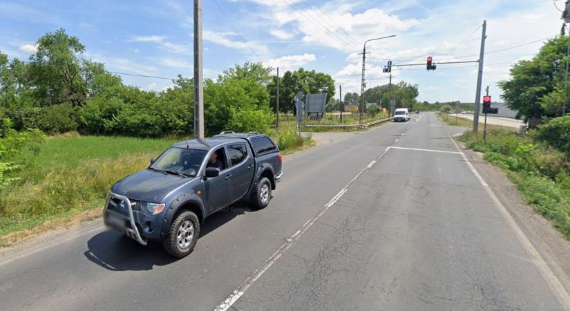 Kamion és személyautó ütközött Berettyóújfaluban