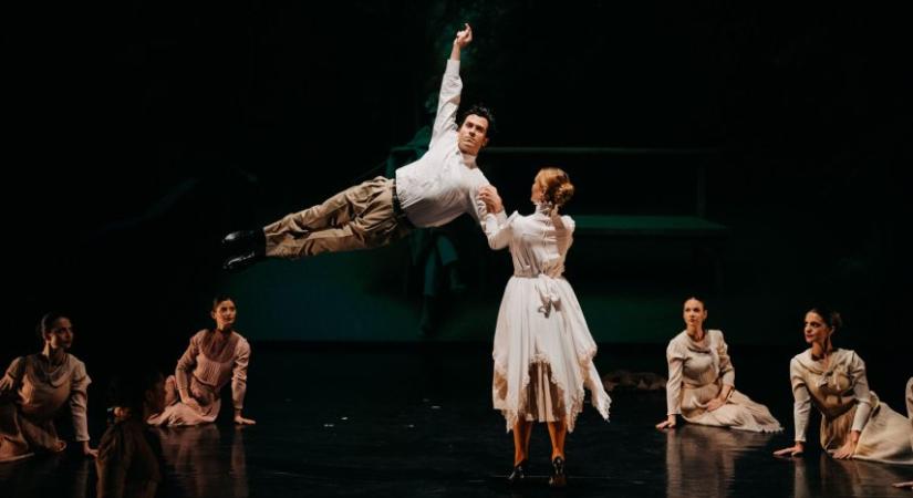 A múlt erőt ad a jövő megéléséhez