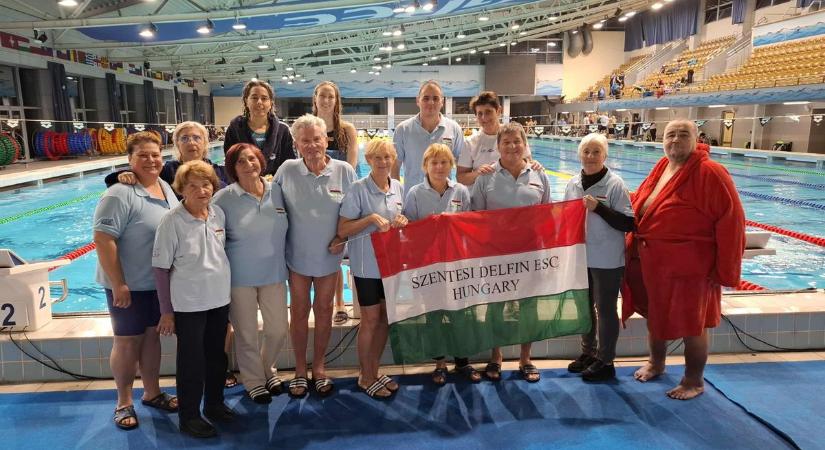 A 86 éves szentesi úszó nemzetközi versenyen nyert hat aranyérmet
