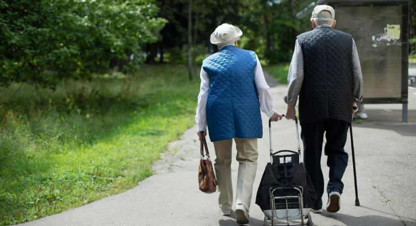 Pénz áll a házhoz! A nyugdíj mellett jön az emelés és a különbözet is