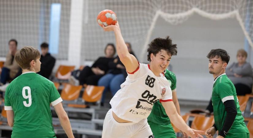 Elképesztő sorozatban a fiatal veszprémi kézilabdázók (képekkel)