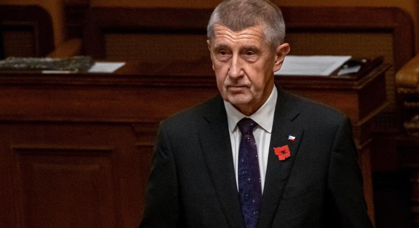 Andrej Babiš megoldást jelentett be az állítólagos összeférhetetlenségre