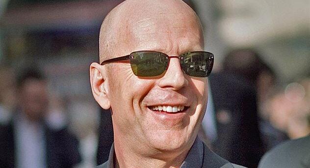 Bruce Willis agyát halála után tudósoknak adományozzák, megrendítő vallomást tett a feleség