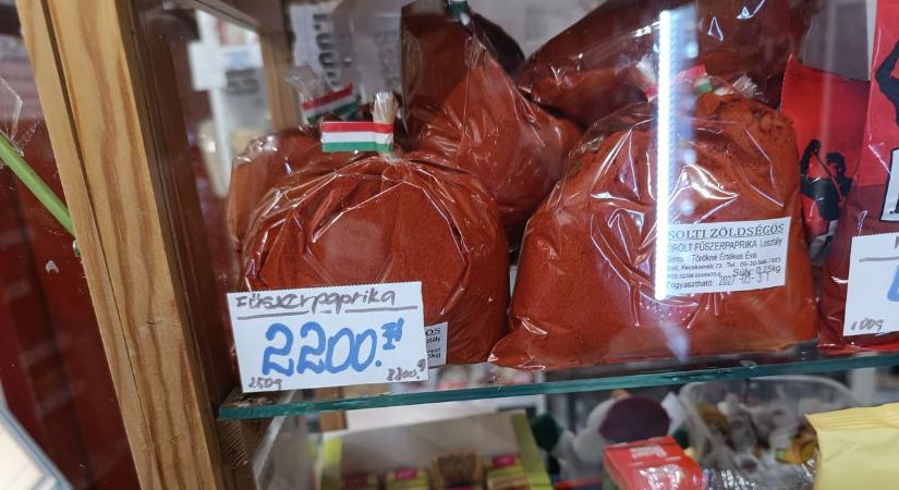 Mennyi is most a fűszerpaprika ára Dunaújvárosban?