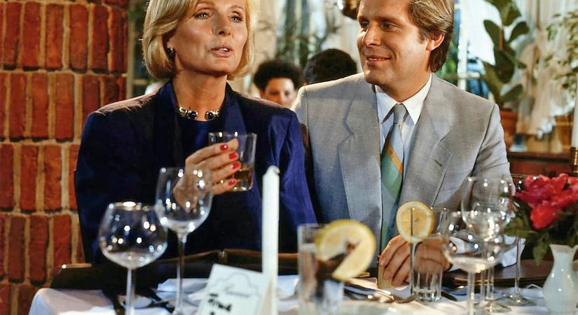 Miért imádjuk a gazdagokról szóló sorozatokat?