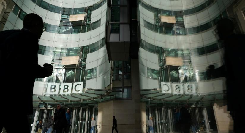 Újabb manipulációs vád a BBC ellen: Trump egymilliárd dolláros pert fontolgat