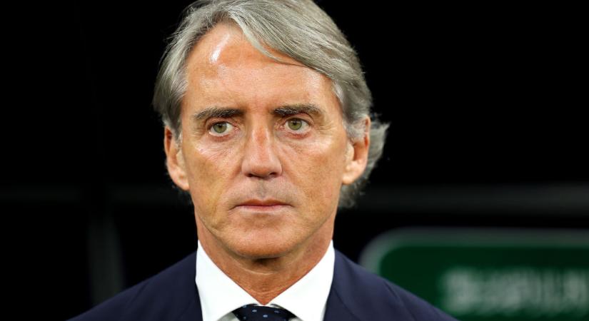 Edzősors: katari klub élére nevezték ki Roberto Mancinit! – HIVATALOS