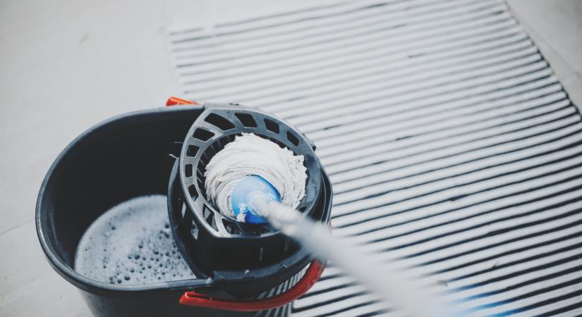 Fahéj a felmosóvízben? Ezért esküsznek rá egyre többen!