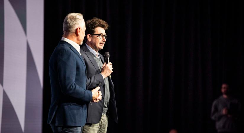 Binotto: „A pilóták már kezdik élvezni a 2026-os autókat” – Audi-főnök szerint jó show-t kínálnak majd az új szabályok