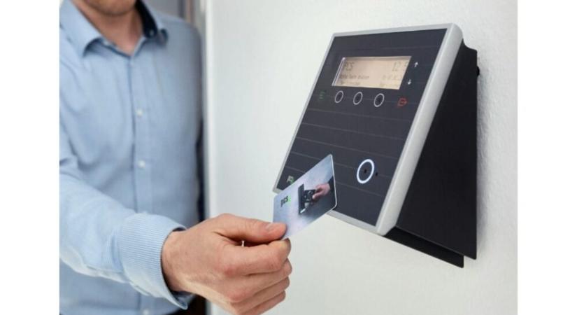 Hibrid munkavégzés során korszerű beléptetőrendszerekkel ellenőrizhető az irodai jelenlét