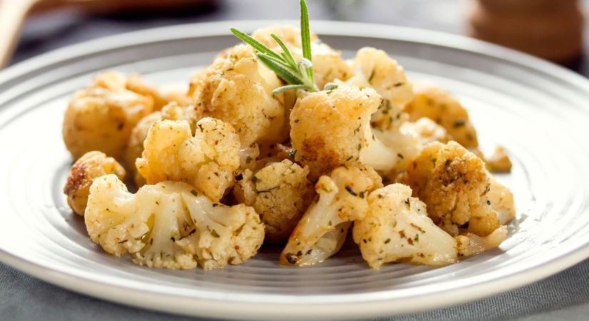 A karfiol ízletesebb lesz, ha főzés helyett ezt az egy tippet veted be