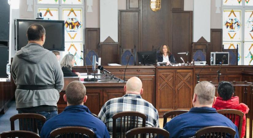 Majdnem megölték a vasi szakorvost, a gyilkossági kísérlet után segítségére siető férfi később meg is zsarolta