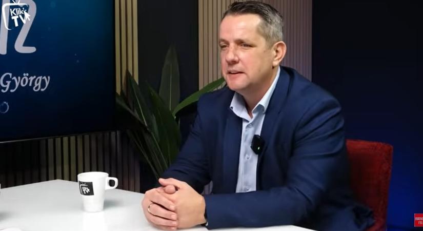 Orbánék űrállomást építenének, de a vonat nem jön időben