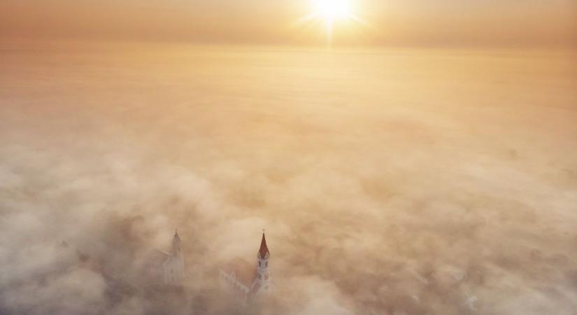 Borult, párás, ködös idővel zárul a munkahét