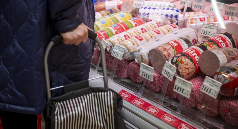 Kiterjesztette és 2026-ig meghosszabbította az árrésstopot a kormány