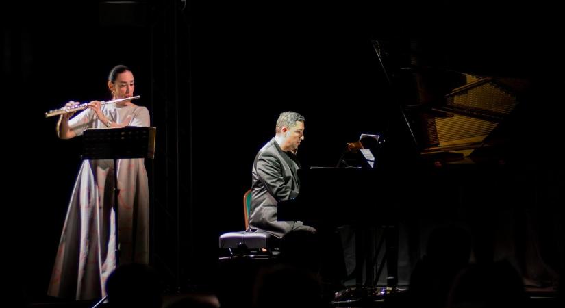 Radix címmel rendezett zenei és költészeti estet a Liszt Intézet, a magyar kultúra londoni háza