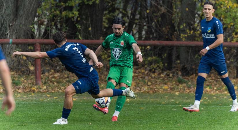 Parázs megyei derbi az NB III.-ban, Komáromban csatázik a Tatabánya