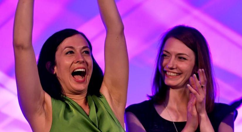 A Humanisták célja a rendszerváltás