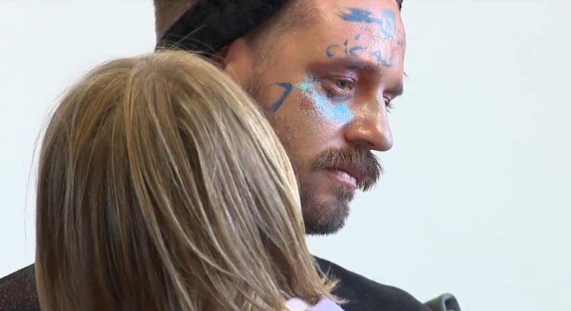 Házasság első látásra: két kislány jelent meg Beccáéknál, majd közölték velük, el kell játszaniuk, hogy ők a gyerekeik