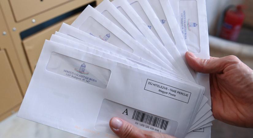 Határon túli magyarok elhunyt családtagjai is kaptak választási regisztrációs levelet Magyarországról