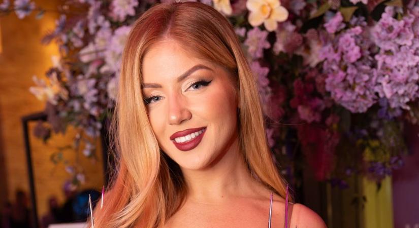 Tolvai Reni szívszorító videót posztolt: „15 perce sírok az autóban…”