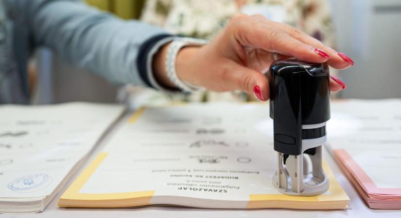 Halottak is kaptak a magyar választásokra szóló regisztrációs levelet Erdélyben