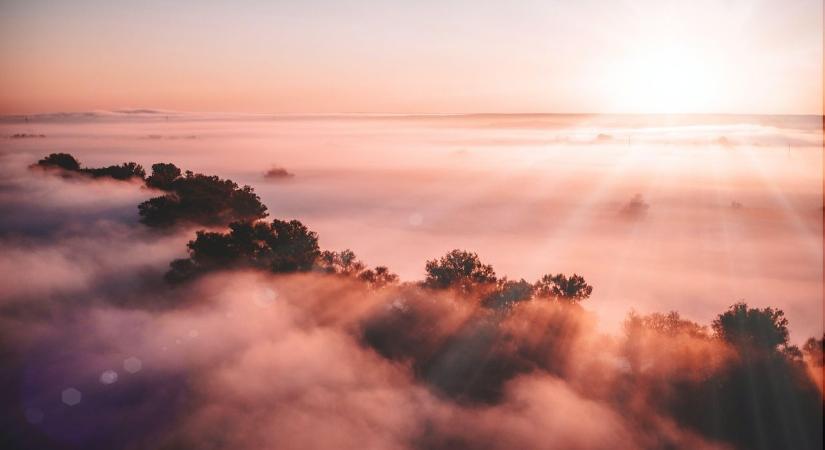 Hatalmasat fordul az időjárás, hidegfront hozza a változást