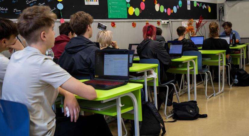 Ahol az angol a mindennapok szerves része: itt a kéttannyelvű gimnáziumok új generációja