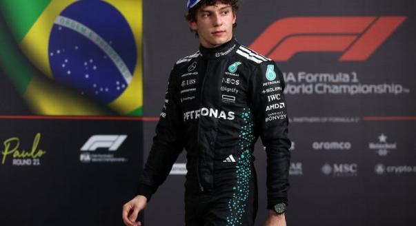 „Túl hamar legendát csináltak Kimiből” – Wolff