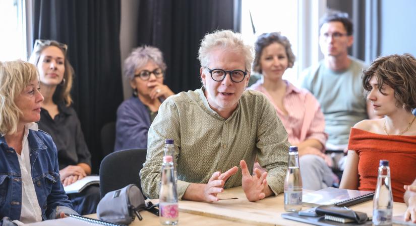 Gáspár Máté: „Muszáj szembesítenünk magunkat a kérdéssel, hogy színházcsinálóként meddig terjed a felelősségünk”