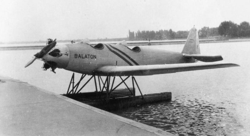 Hihetetlen, de igaz: a Balatonra már akkor is repültek, amikor autó alig volt