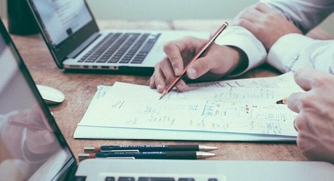 14. havi nyugdíj, kamatstop, kkv-támogatások: íme a legfontosabb kormányzati bejelentések