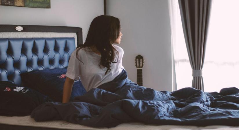 Itt a jövő év hosszú hétvégéinek listája, ekkor kell először szombaton dolgozni